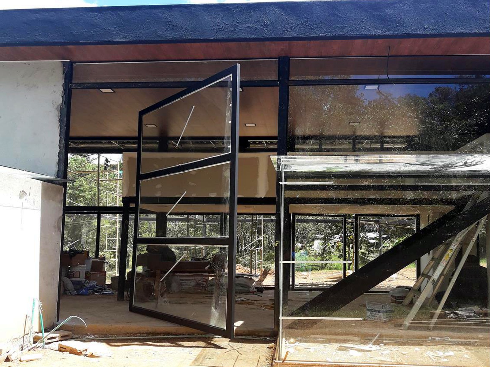 Casa Vidrio y Acero